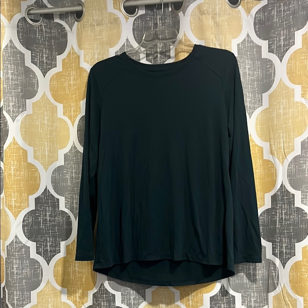 Women's green quarter Sleeve Top